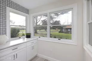 3 Auburn Ct, Red Bank, NJ 07701 - Photo 19