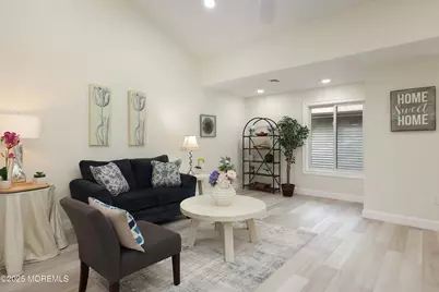 3 Auburn Court, Red Bank, NJ 07701 - Photo 11