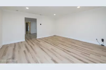 136 7th Street, Hazlet Township, NJ 07734 - Photo 13