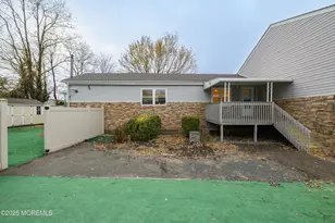 136 7th St, Hazlet Township, NJ 07734 - Photo 5
