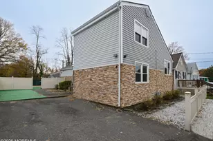 136 7th St, Hazlet Township, NJ 07734 - Photo 3