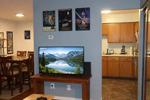 292 Gloucester Ct, Aberdeen Township, NJ 07747 - Photo 3