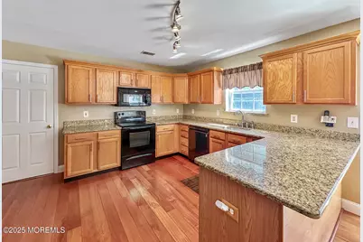 5 Twin Oaks Court, Jackson, NJ 08527 - Photo 15