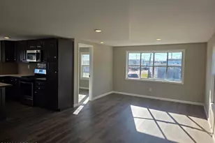 469 S Green St, Tuckerton, NJ 08087 - Photo 5