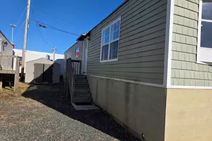 469 S Green St, Tuckerton, NJ 08087 - Photo 3