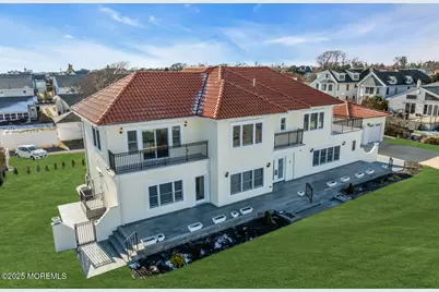 1 Private Drive, Long Branch, NJ 07740 - Photo 3