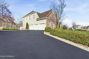 24 Parkside Dr, Jackson, NJ 08527 - Photo 9