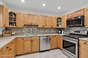 31 Colgate Dr, Toms River Township, NJ 08757 - Photo 19