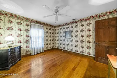 402 Main Street, Manalapan Township, NJ 07726 - Photo 33