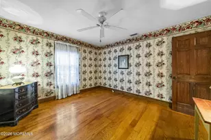 402 Main St, Manalapan Township, NJ 07726 - Photo 33