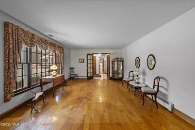 402 Main Street, Manalapan Township, NJ 07726 - Photo 19