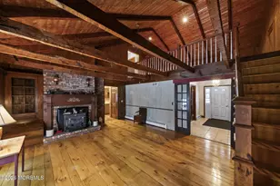 402 Main St, Manalapan Township, NJ 07726 - Photo 9