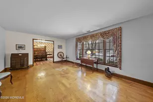 402 Main St, Manalapan Township, NJ 07726 - Photo 21