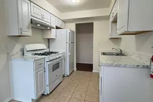 64 Stonehurst Blvd, Freehold, NJ 07728 - Photo 11