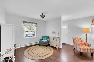 166 Cours De Lorraine, Freehold, NJ 07728 - Photo 5