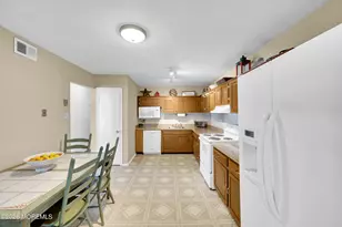 166 Cours De Lorraine, Freehold, NJ 07728 - Photo 17