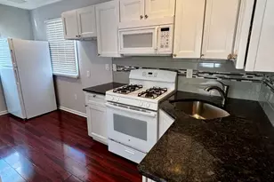 [Address not provided], Morganville, NJ 07751 - Photo 3