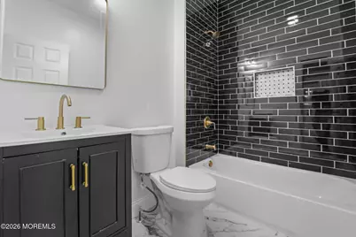 422 Forepeak Avenue, Beachwood, NJ 08722 - Photo 9