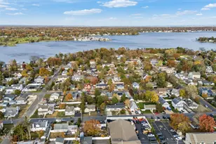 422 Forepeak Ave, Beachwood, NJ 08722 - Photo 15