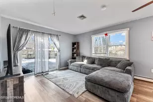 8 Tanglewood Dr, Barnegat, NJ 08005 - Photo 19