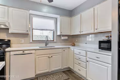 8 Tanglewood Drive, Barnegat, NJ 08005 - Photo 15