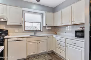 8 Tanglewood Dr, Barnegat, NJ 08005 - Photo 15