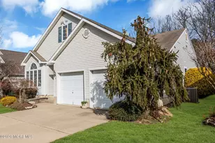 17 Medinah Ct, Jackson, NJ 08527 - Photo 3