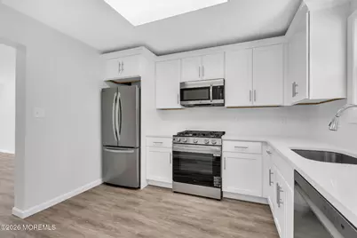 1304 Victoria Court, Brick, NJ 08724 - Photo 11