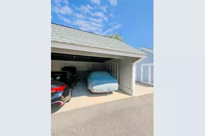 220C Manchester Lane, Monroe Township, NJ 08831 - Photo 33