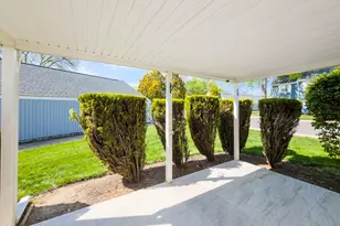 220C Manchester Ln, Monroe Township, NJ 08831 - Photo 31