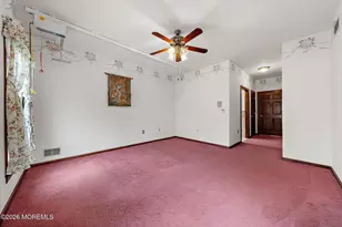 22 Windswept Ln, Freehold, NJ 07728 - Photo 15