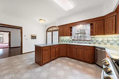 22 Windswept Lane, Freehold, NJ 07728 - Photo 13