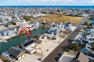 329 W 5th St, Ship Bottom, NJ 08008 - Photo 3