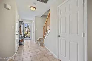 73 Holly Dr, Eatontown, NJ 07724 - Photo 5