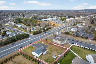 17 S Main St, Marlboro Township, NJ 07746 - Photo 15