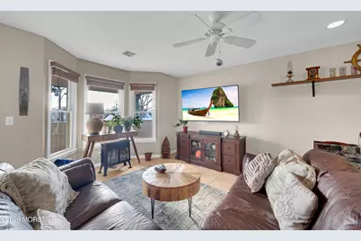 317 Carter Avenue, Point Pleasant Beach, NJ 08742 - Photo 11