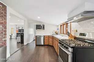 505 W Farms Rd, Howell Township, NJ 07731 - Photo 11