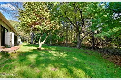 210 Covered Bridge Boulevard #D, Manalapan Township, NJ 07726 - Photo 9