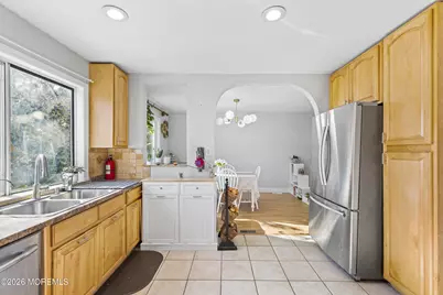 45 Lone Star Lane, Manalapan Township, NJ 07726 - Photo 13