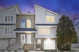 45 Lone Star Ln, Manalapan Township, NJ 07726 - Photo 1