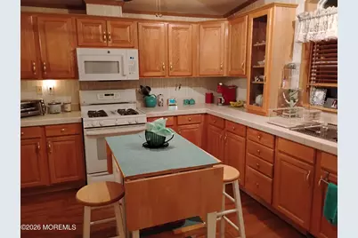 1208 Winding Brook Way, Whiting, NJ 08759 - Photo 9