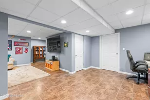 47 Sun Hollow Rd, Howell Township, NJ 07731 - Photo 23