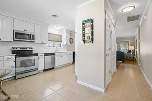 101 Arrowood Rd, Manalapan Township, NJ 07726 - Photo 5