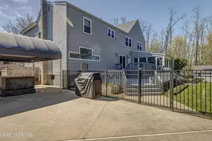 22 Hickory Ln, Freehold, NJ 07728 - Photo 23