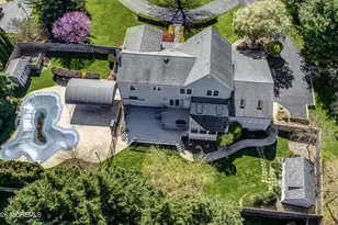 22 Hickory Ln, Freehold, NJ 07728 - Photo 25