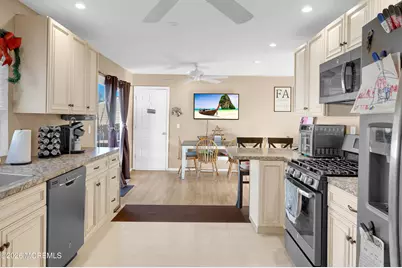 215 Lakewood Avenue, Berkeley, NJ 08721 - Photo 15