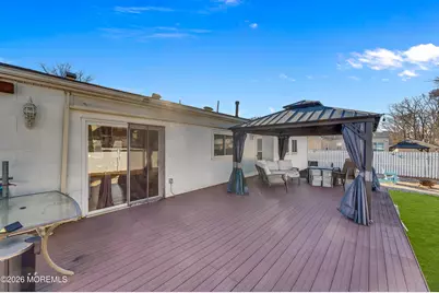 215 Lakewood Avenue, Berkeley, NJ 08721 - Photo 5