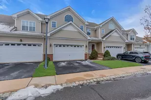 3 Carrington Dr, Eatontown, NJ 07724 - Photo 3