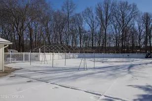 75 Aspen Ave, Englishtown, NJ 07726 - Photo 33