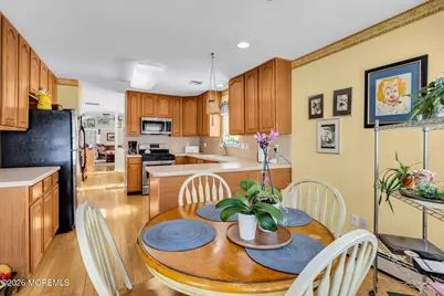 39 Strawberry Lane, Lakewood, NJ 08701 - Photo 9